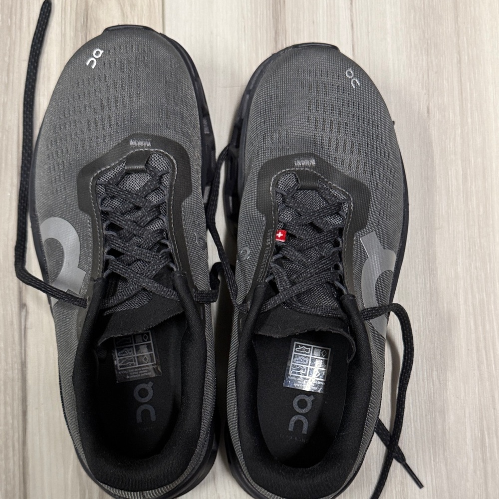On Running Cloudmonster 2 Sneakers - Picture 2 of 3